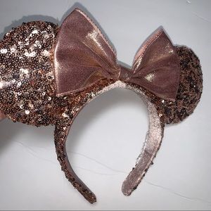 Sequin Disneyland Minny Mouse Ears